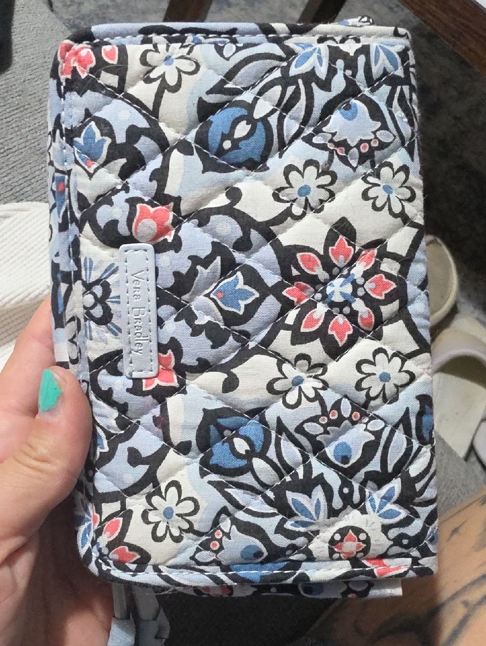 Vera Bradley Quilted Floral RFID 3 In 1 Crossbody. NWT